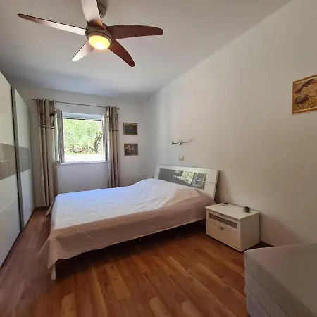 Apartamento Linda Palit